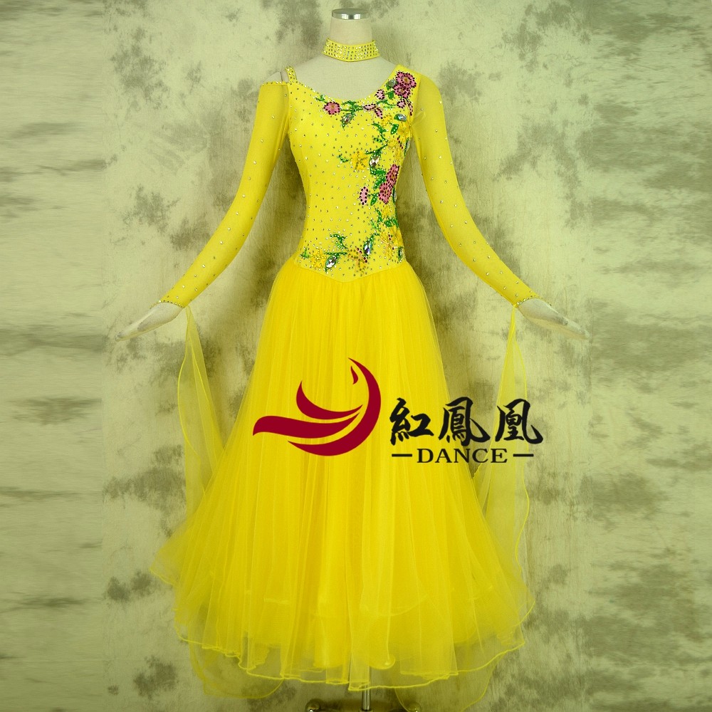 Red Phoenix 2017 New Morden Dance Dress Rehearsal Dress Performance Dress National Standard Grand Hem Skirt BR617