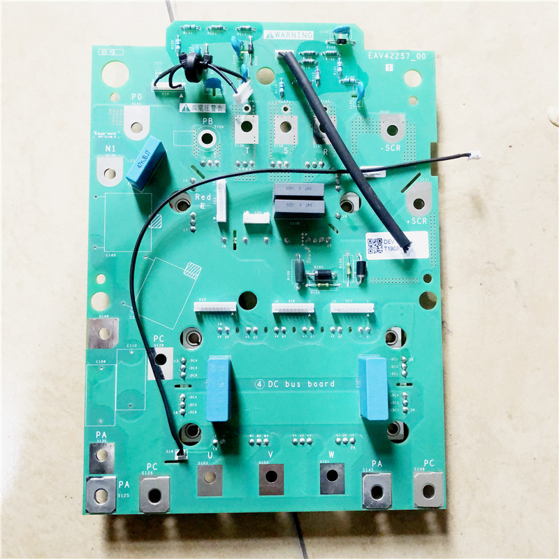 EAV42257-00 Schneider inverter ATV610-630-340-30-37-45kw bottom drive power board