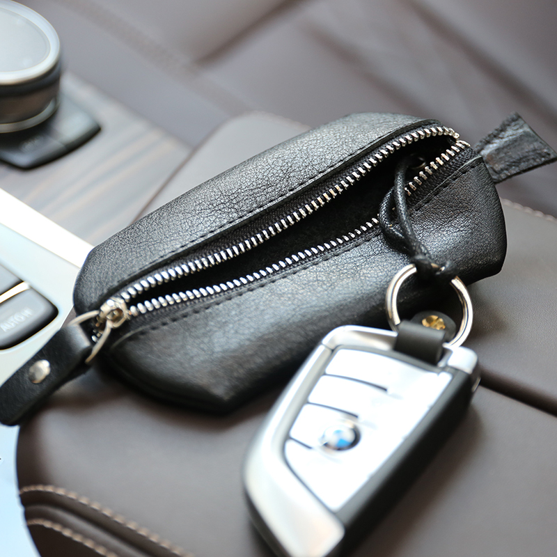 Japan-ROK retro multifunctional handmade cow leather key bag Jane Yoo Men General Motors Key Card Package Zero wallet