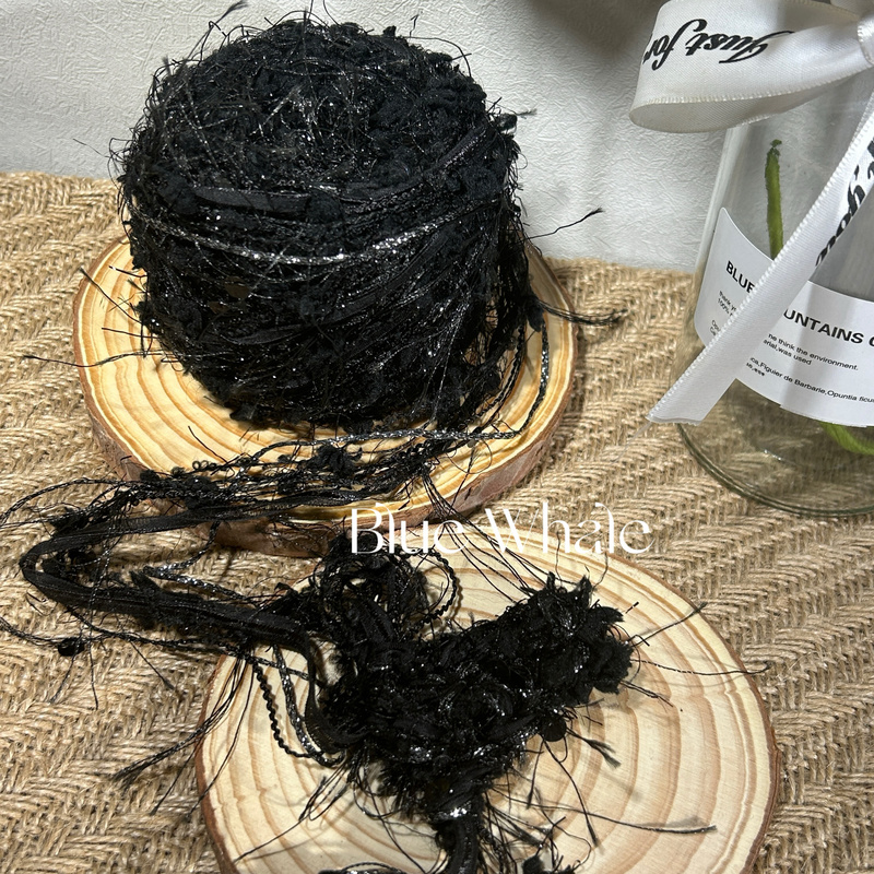 Bluewhale｜Black Swan Hand-Mixed Yarn Dark New Product Handmade Knitting DIY Yarn Crochet Shell Sequins