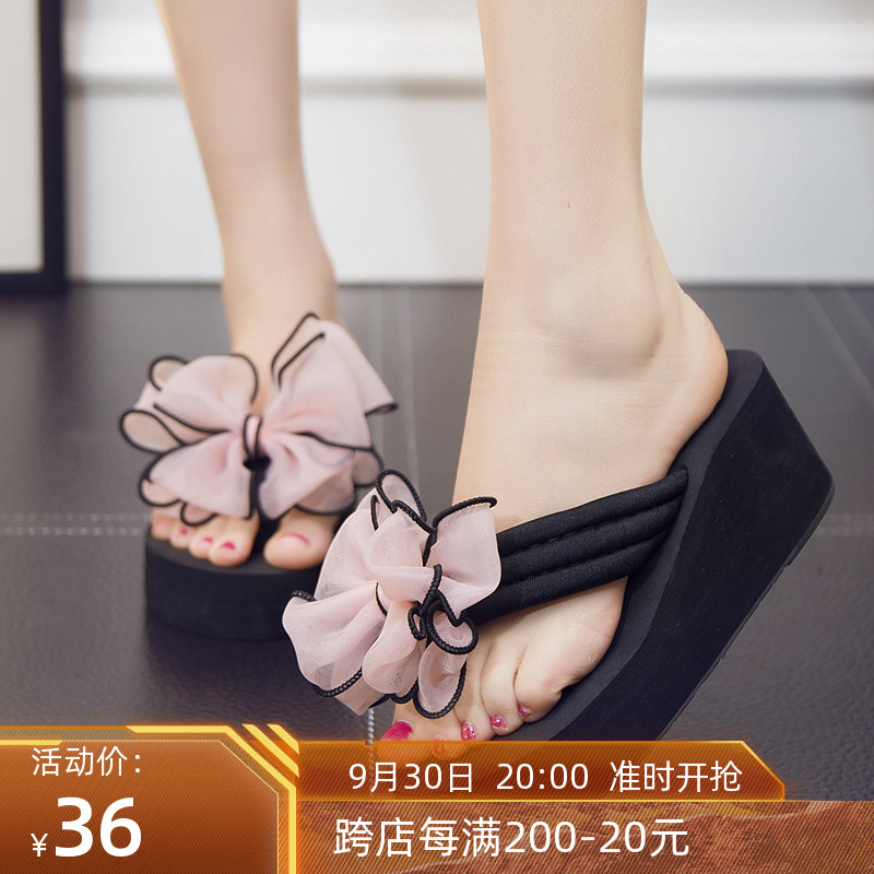 Summer Korean version new products all-match sandals women's beach sandals flat bottom thick bottom herringbone flip-flops platform shoes