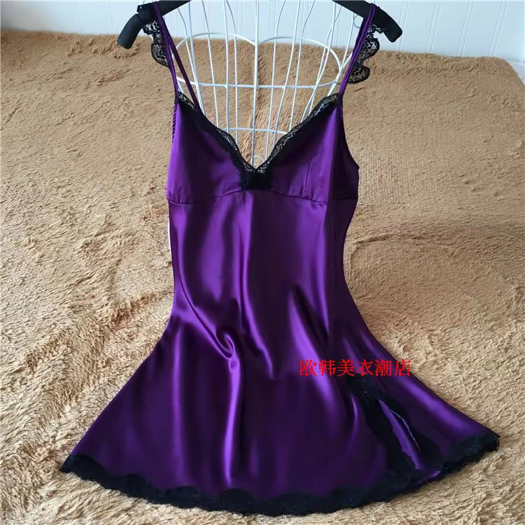 2017 băng lụa dày sling váy ngủ nữ mùa hè gợi cảm nữ đồ ngủ cám dỗ chia mỏng mỏng nụ lụa dịch vụ nhà đồ ngủ cute
