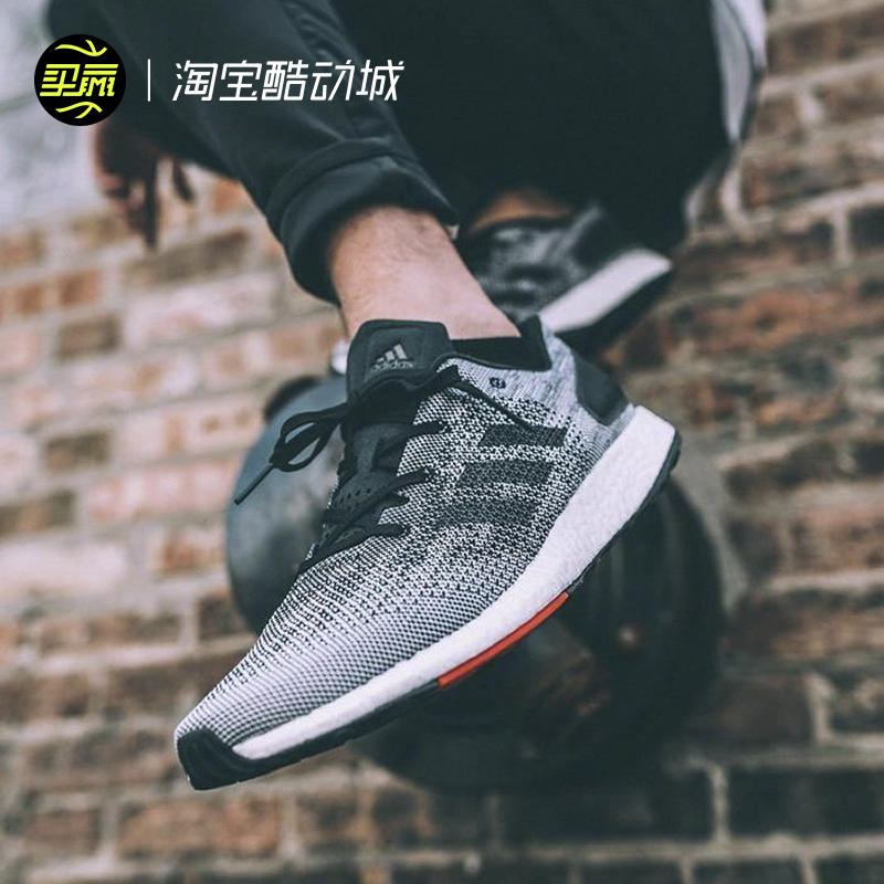 s82010 adidas