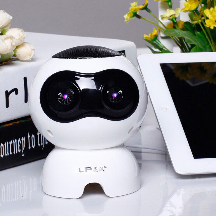 Cartoon Wireless Bluetooth Speaker Phone Computer Audio Mini Portable Subwoofer Card Spaceman