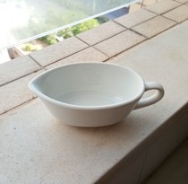35 yuan inventory clearance processing ceramic milk jug hopper seasoning seasoning sauce sauce western food milk can milk cup