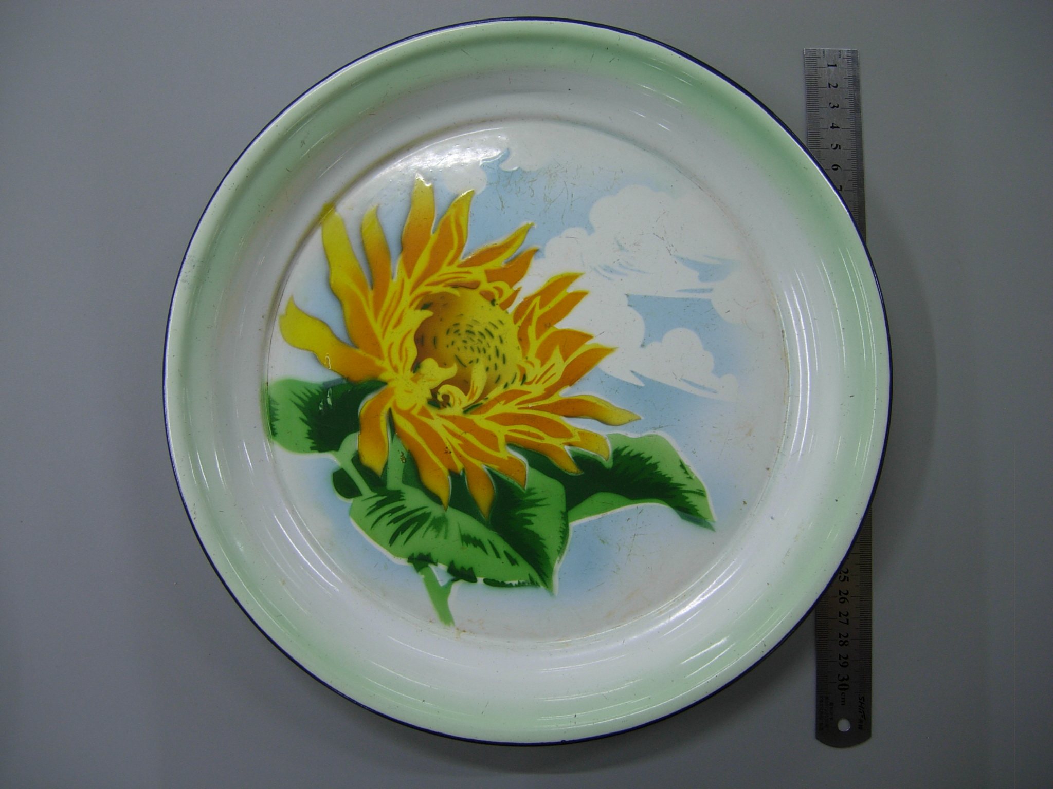 32 cm 32 cm 67 years of sunflower pattern enamel tray 9 pint-Taobao