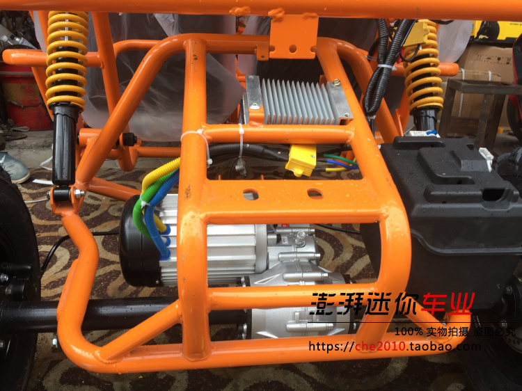 Xe điện kart đôi chỗ ngồi 1500W 60v bãi biển bốn bánh phần 10 inch bánh xe nhôm trôi xe moto điện trẻ em