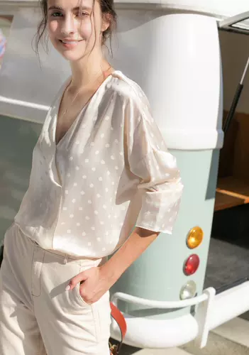 Полноэкранный роскошный VC Poison 22 Mimi тяжелые атласные темные линии Ripple Dot Dop Lose Silk Shirt S1492