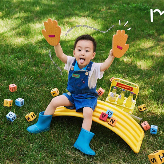 Photo Gallery Baby Photo Props Cartoon Yellow Stilts Board Creative Street Shooting Colorful Foam Block Crawling Palm boards
