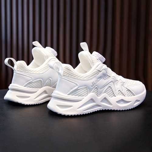 Туфли для мальчиков, белые туфли, новая детская спортивная обувь весны 2025 года, сетчатые дышащие пуговицы, сетчатая обувь для девочек для учеников начальной школы.