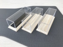 Display case 24x8x9cm on the hand of the ships tank aircraft