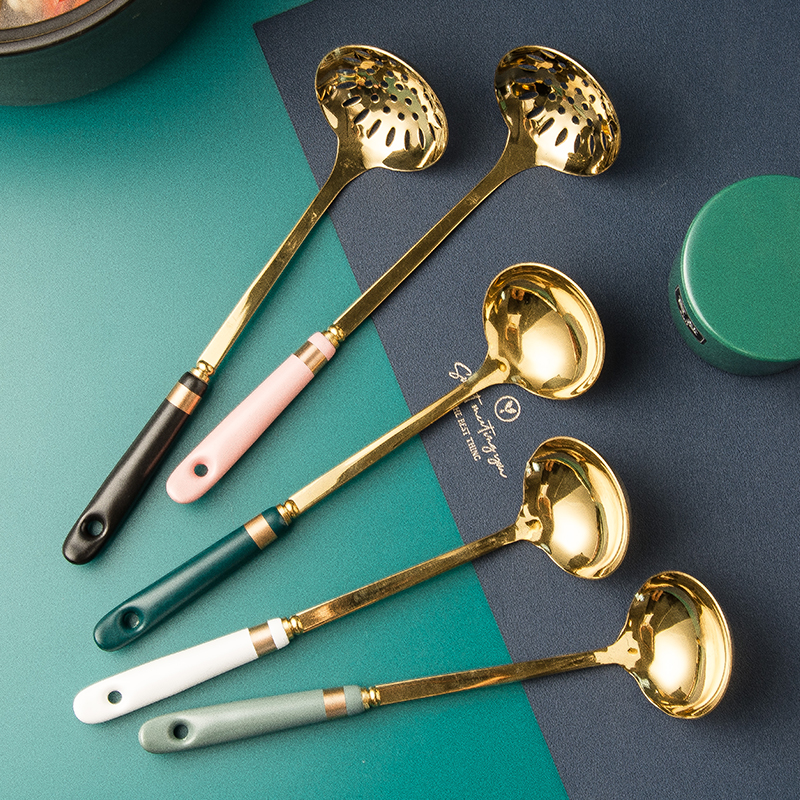 Grandmother Northern Europe light luxury in ceramic handle stainless steel hot pot spoon leak spoon small long handle household commercial
