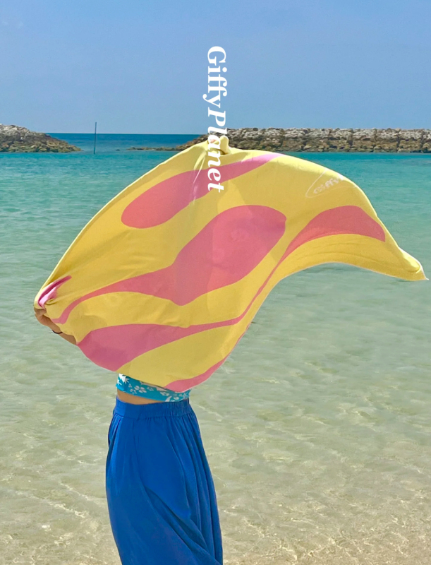Giffyplanet Xiaodao Hard Candy Original Folding Tie Beach Towel Quick-Drying Sports Quick-Drying Towel 140*70 Giffyplanet Xiaodao Hard Candy Original Folding Tie Beach Towel Quick-Drying Sports Quick-Drying Towel 140*70