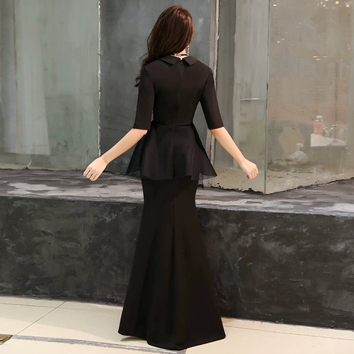 Длинное вечернее платье, городской стиль, облегающий крой