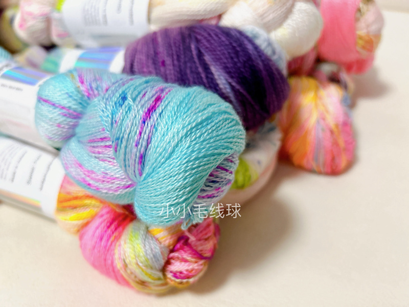 Hhf Hedgehog Yarn Wool Lace Silk Wool Soufflé Hand-Dyed Yarn Small Yarn Balls Collection Hhf Hedgehog Yarn Wool Lace Silk Wool Soufflé Hand-Dyed Yarn Small Yarn Balls Collection