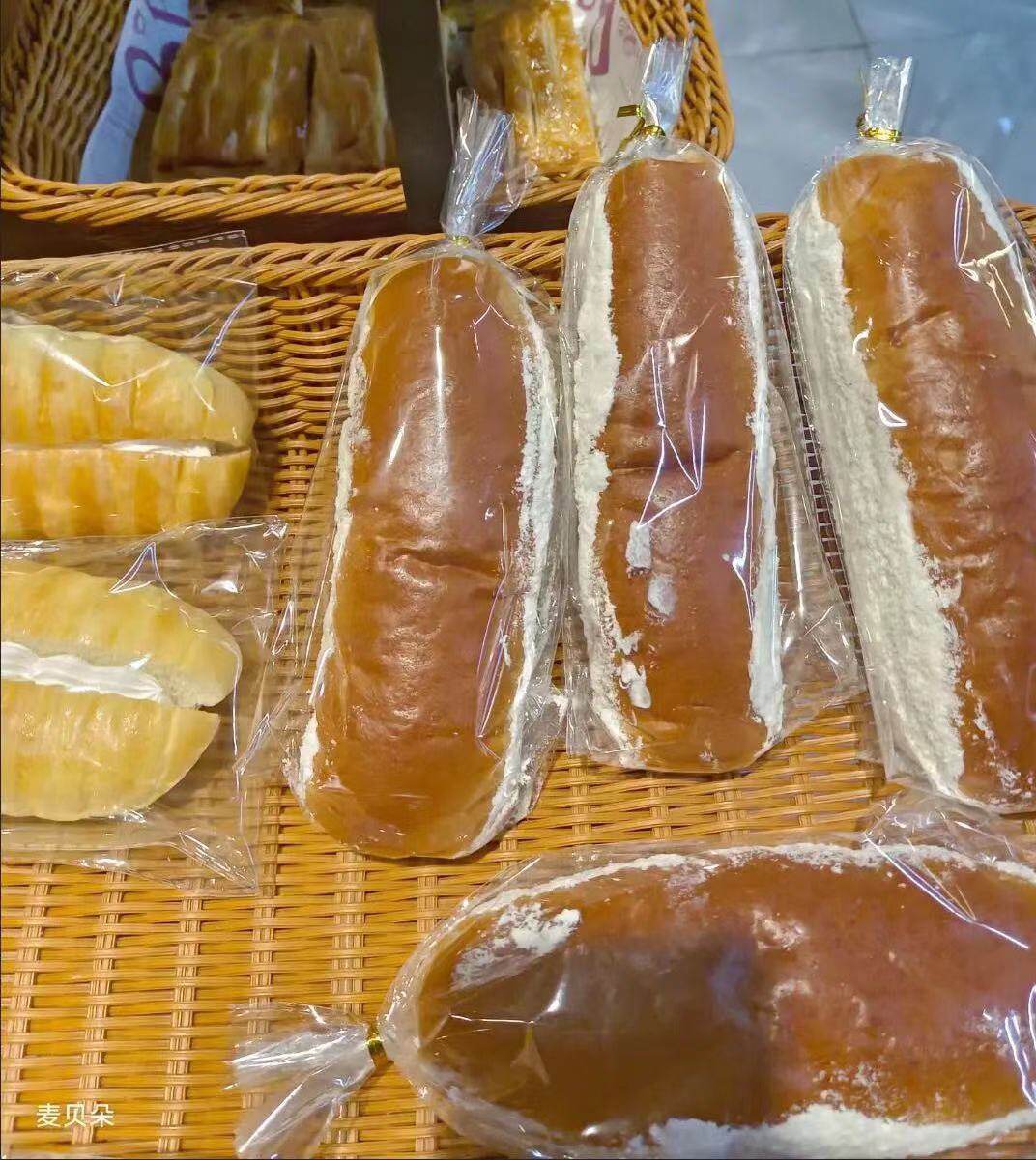 Long-striped caterpillar packaging bag large Lieba long soft European bag bread bag transparent baking packaging flat food bag