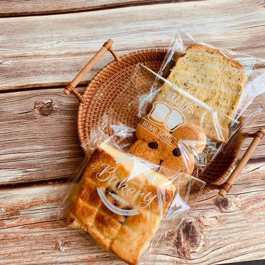 Bread packaging bag self-styled self-adhesive baking transparent disposable freshly baked sliced ​​caterpillar toast European bag bag