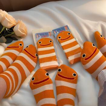 ຖົງຕີນ eel ສວນໃຫມ່ຍອດນິຍົມ tabi socks summer and autumn thin mid-calf socks ins style cute cartoon socks