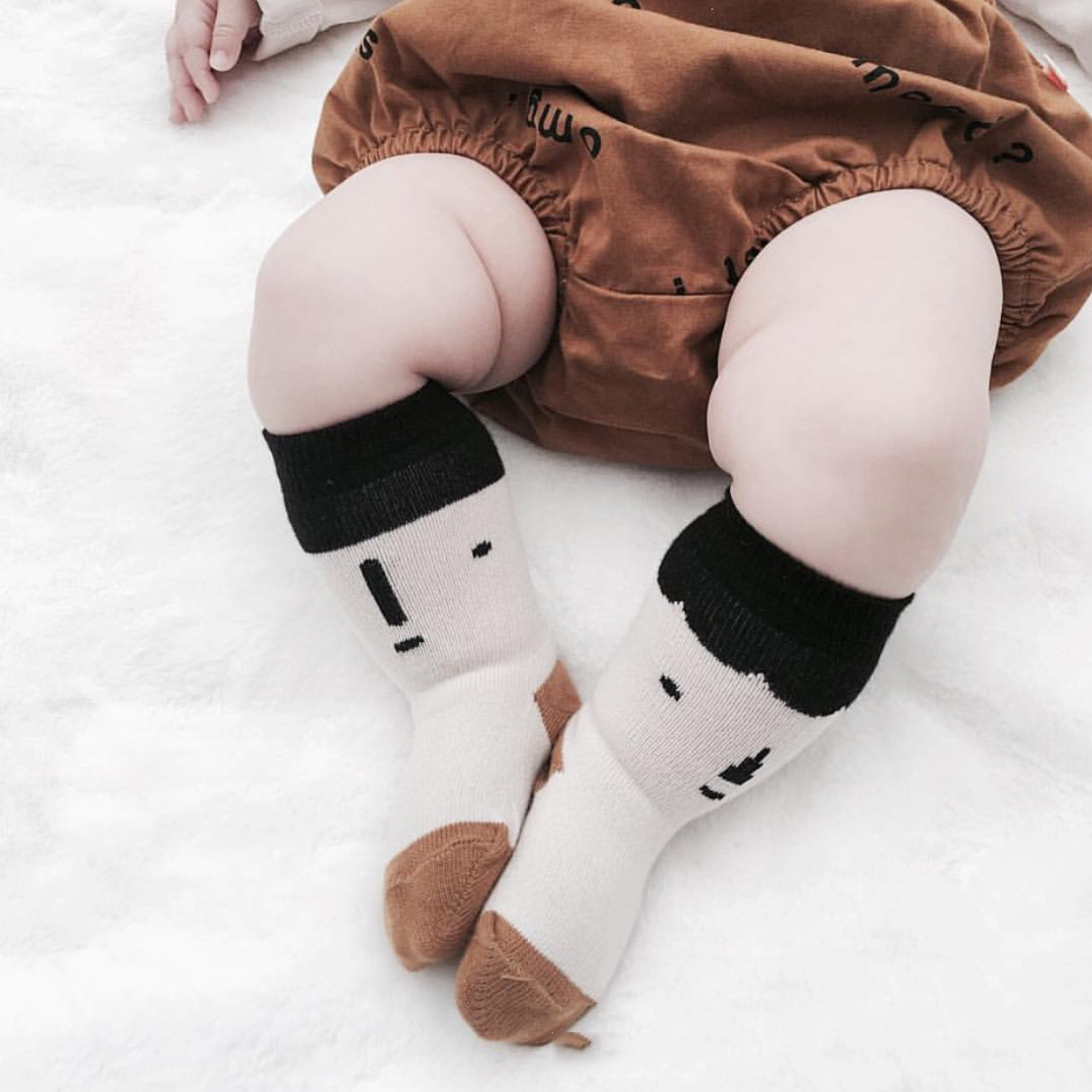 Spring and autumn INS pure cotton men's and women's baby mid-tube socks children's combed cotton half socks expression socks new trendy anti-fall
