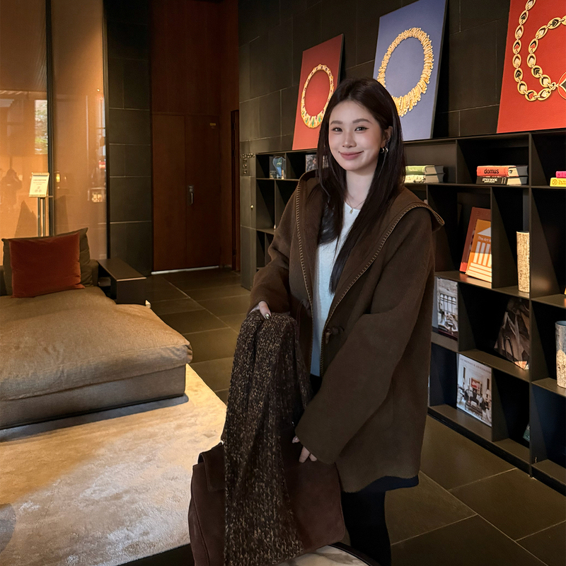 Plus-Size Women's Clothing for Slightly Chubby Girls, Camel Wool Double-Sided Coat, Versatile Loose Hooded Jacket Plus-Size Women's Clothing for Slightly Chubby Girls, Camel Wool Double-Sided Coat, Versatile Loose Hooded Jacket