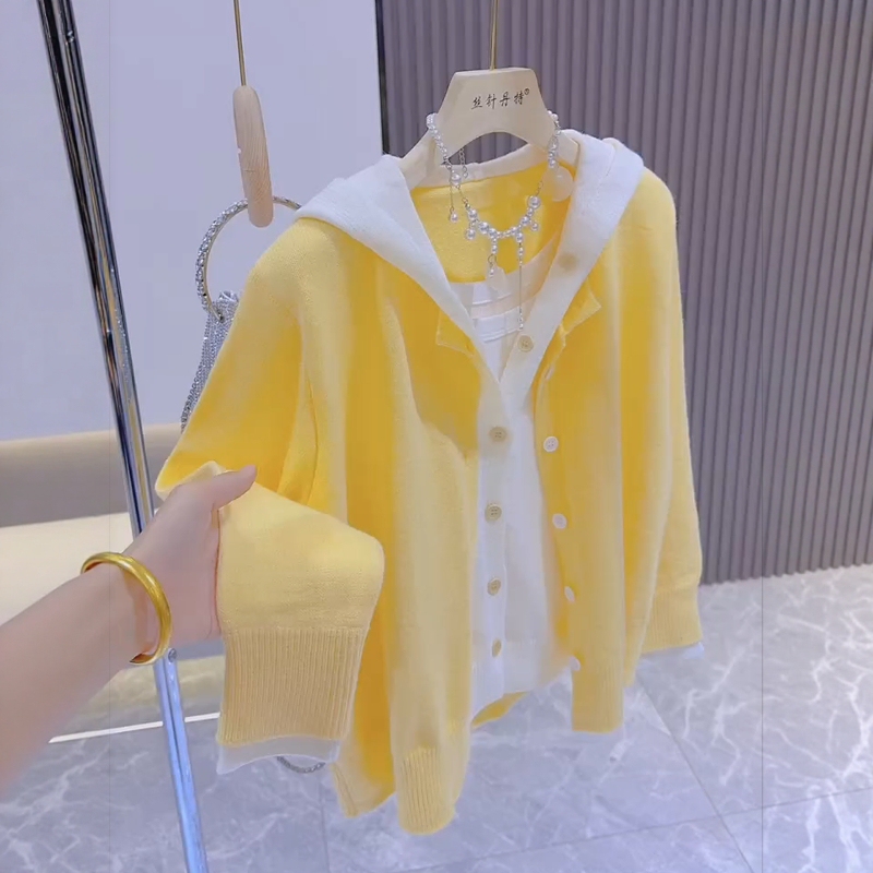 Hooded Patchwork Faux Two-Piece Sweater Cardigan for Women, Autumn and Winter 2026 New Style, Casual and Stylish Single-Breasted Knitwear