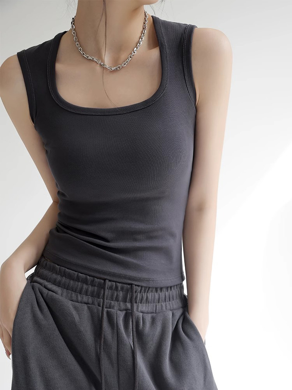 Gray Racerback Camisole for Women, Suitable for Wearing under a Blazer in Spring and Summer, Can Be Worn as Outerwear, Covers Side Breasts, Wide Shoulder Straps, Pure and Alluring Style, Square Neck Top