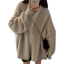 Lazy style knitted cardigan for women 2024 new autumn Korean style atmosphere wear loose soft waxy sweater jacket