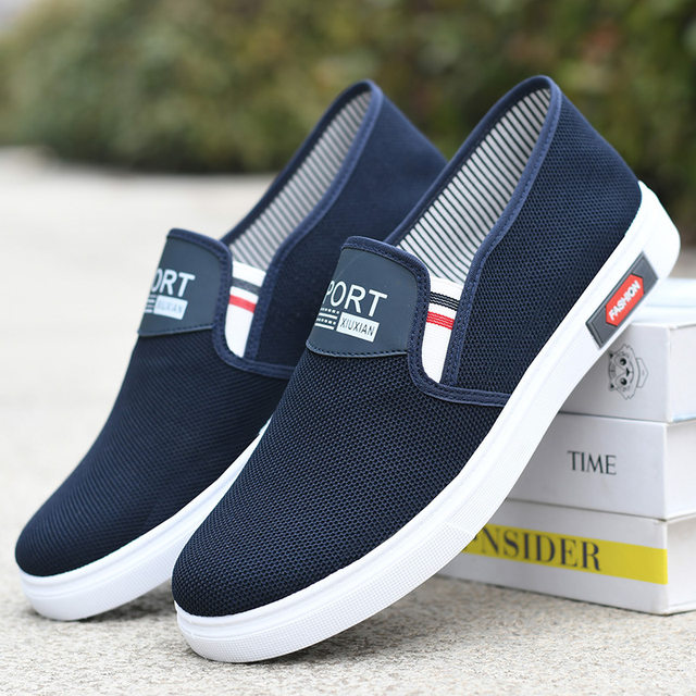 ເກີບຜູ້ຊາຍ Trendy ແລະ Versatile Hollow Mesh Shoes 2024 Summer Men's Sports and Casual Shoes Mesh Shoes Breathable Old Beijing Cloth Shoes