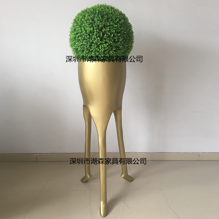 Outdoor Golden Floor Large Florator Hotel High Foot Wine Glass Vase Mall Waterproof Flower Pot Art Pendulum decorations