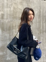 Большой, кожаный, с печатью вашего логотипа