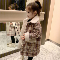Childrens clothing 2020 new winter girls foreign style woolen coat childrens plush warm coat baby Korean coat tide