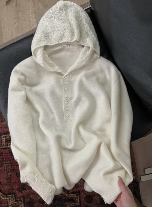 New Style Raccoon Fur Hooded Knit Sweater for Women, Pullover Hollow-Out Hoodie with Crochet Design, Stylish Thickened Sweater, Versatile Base Layer for Spring
