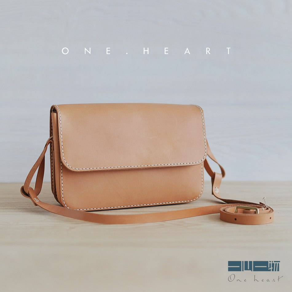 One heart one thing leather large bag material bag DIY cowhide handmade backpack DB01 simple multi-layer satchel