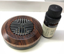 Car perfume seat high-end taste Cologne car mens ornaments car aromatherapy solid wood car perfume bottle
