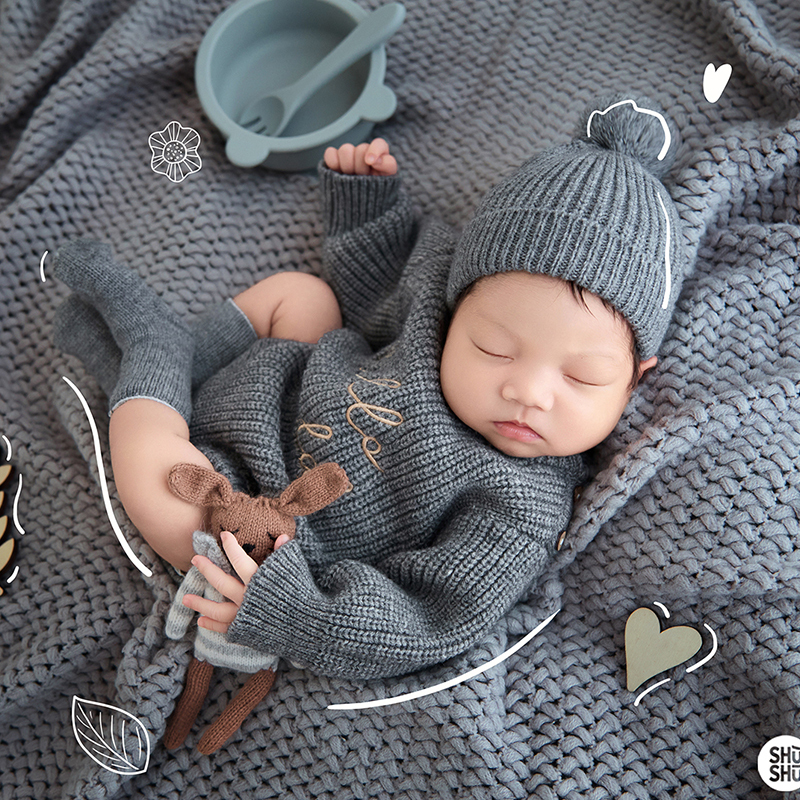 Children's Photography Clothing Full Moon Baby ins Style Photo Shoot Clothes Studio Newborn Documentary Style Theme Props