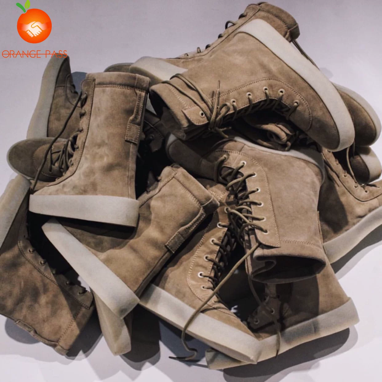 Кайни Кокос Yeezy Season4 Ботинки на толстом подъеме Khaki замша уличные молодежные ботинки европейский и американский стиль мужская обувь