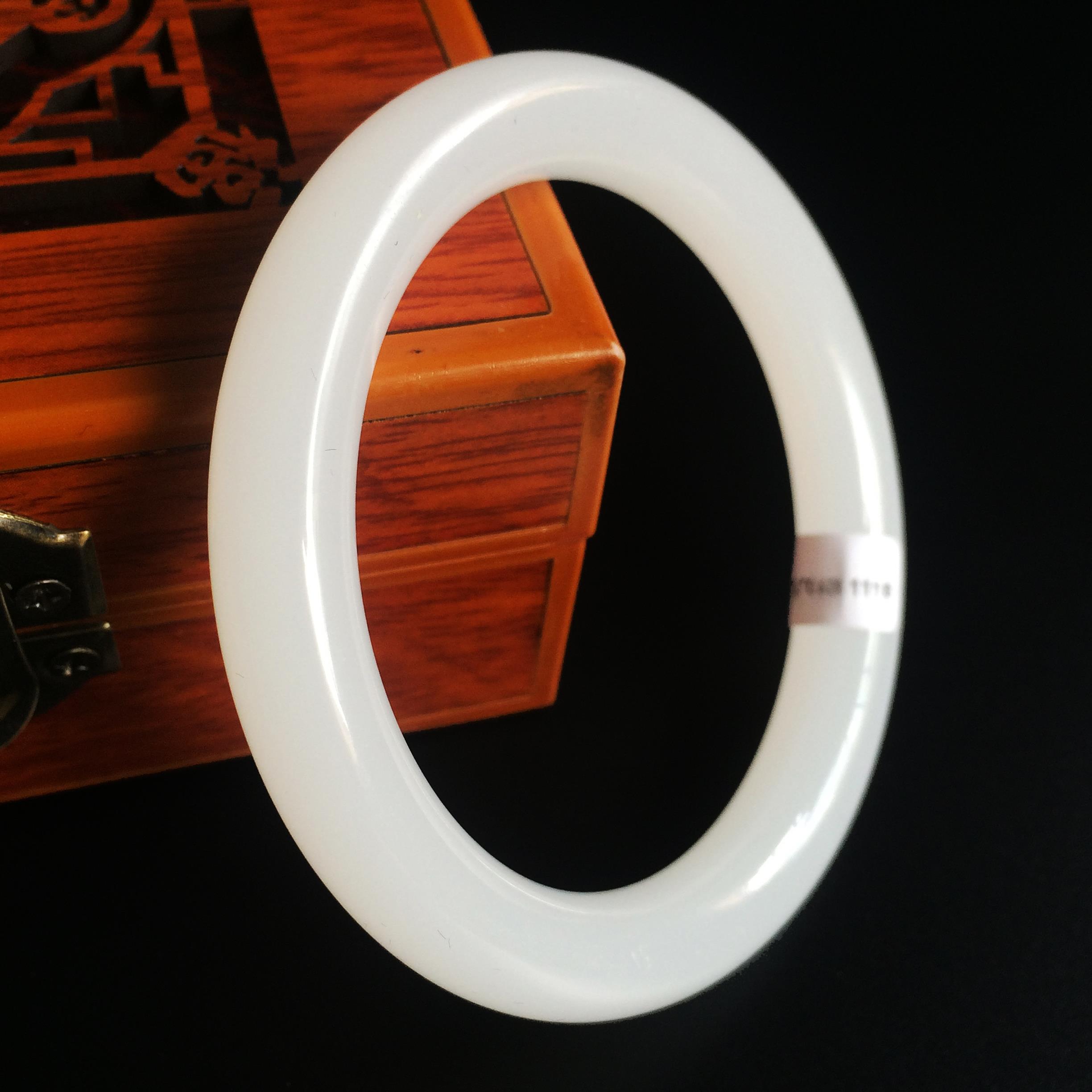 Natural sheep grade white jade bangle bracelet gold jade bracelet female bracelet A is about to end 1 yuan auction