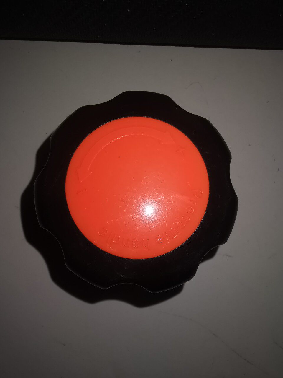 Manual hot press press press knob plastic rotation cap size pressure adjustment button press cake knob