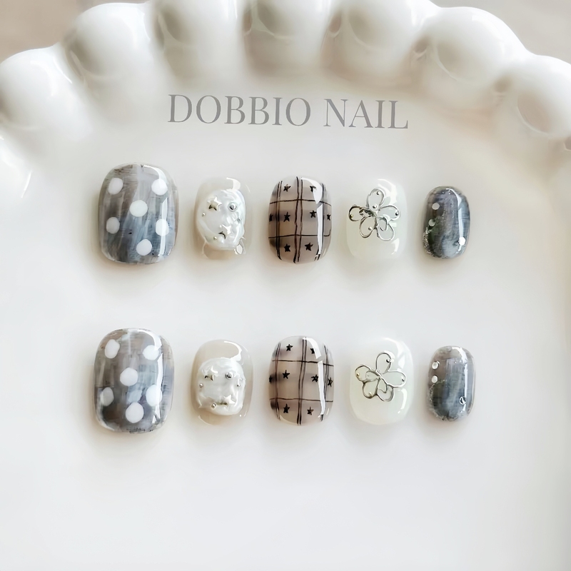 Dobbio【Humanity's Disqualification】Korean Style ins Grid Pattern Morandi Gray Handmade Wearable Nail Art Nail Tips Dobbio【Humanity's Disqualification】Korean Style ins Grid Pattern Morandi Gray Handmade Wearable Nail Art Nail Tips