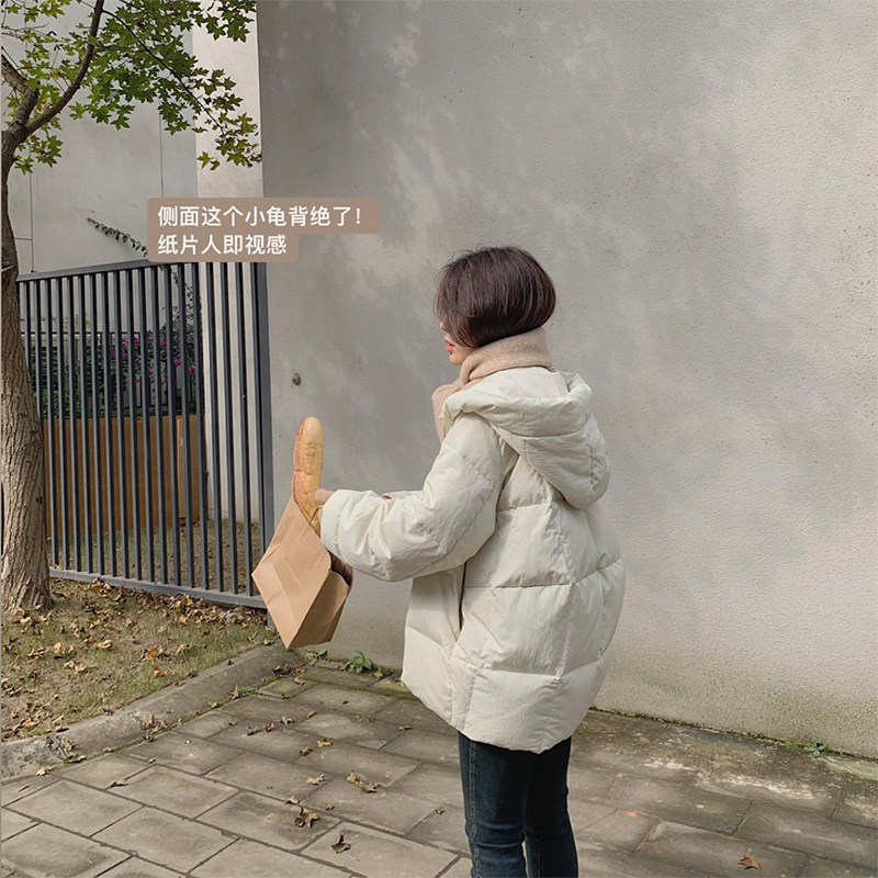 One or three good products small penguin hooded down jacket female 2021 new Korean version thickened jacket short trendy