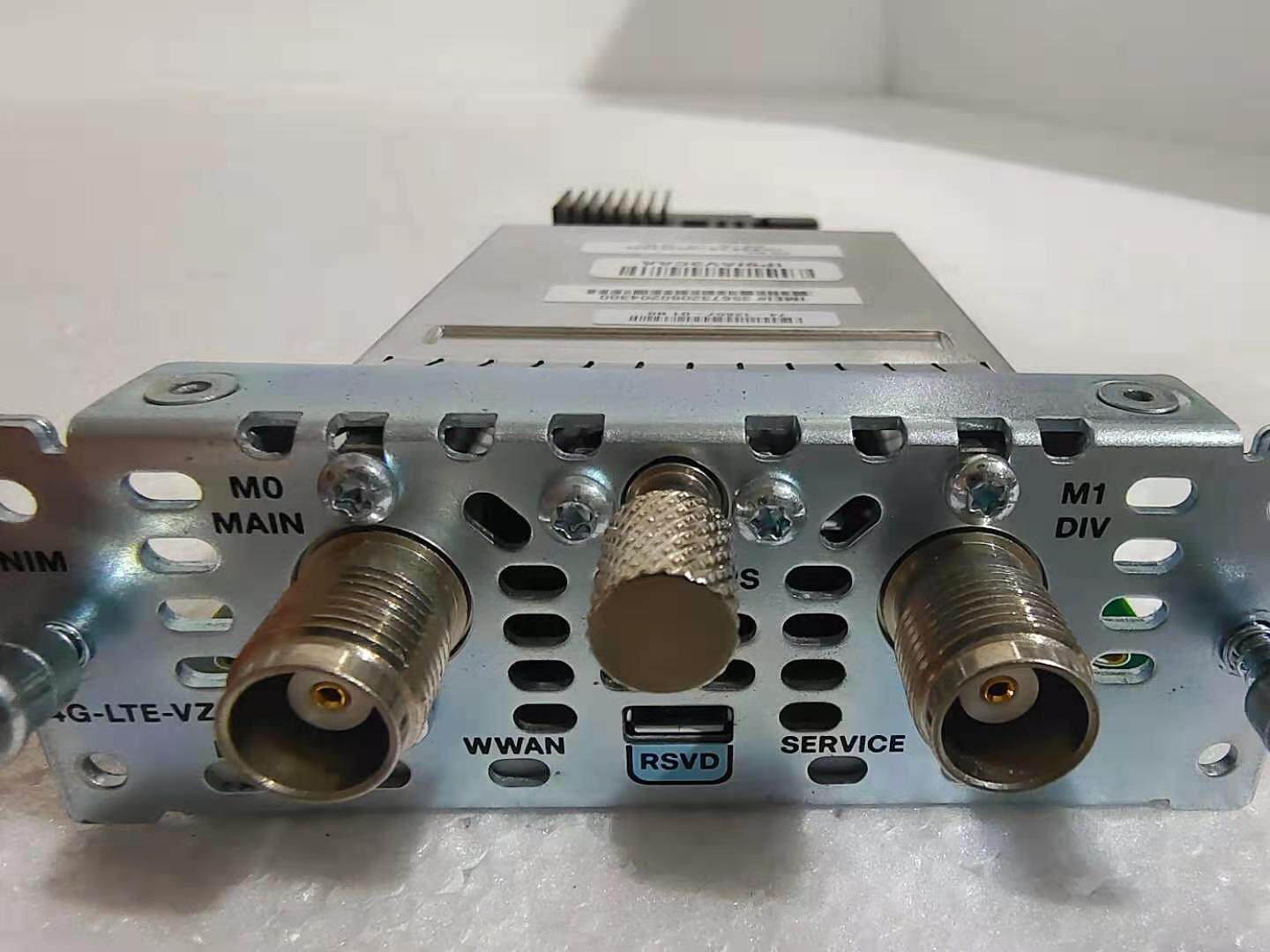 Dismantling machine Cisco NIM-4G-LTE-VZ detached machine card for ISR4321 4331 series routers 