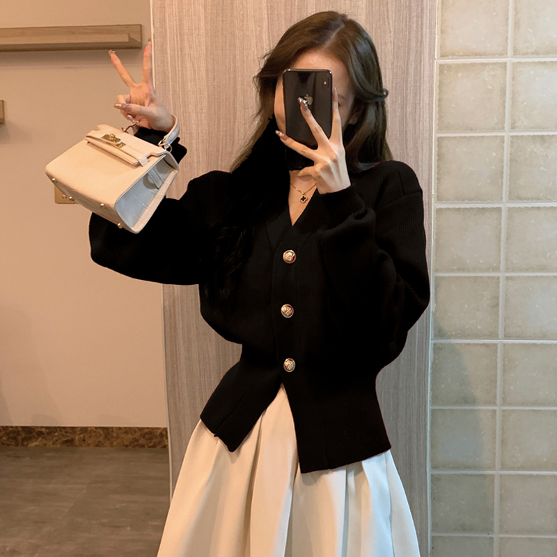French-Style Black Sweater Cardigan for Women, Spring and Autumn Design, Niche Waist-Cinching Elegant Knitted Jacket Top