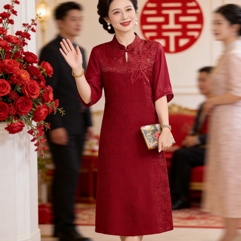 Mom's Summer Chinese-Style Cheongsam Dress 2026 New Model Wedding Attire for Mother-In-Law Red Formal Dress Suitable for Everyday Wear
