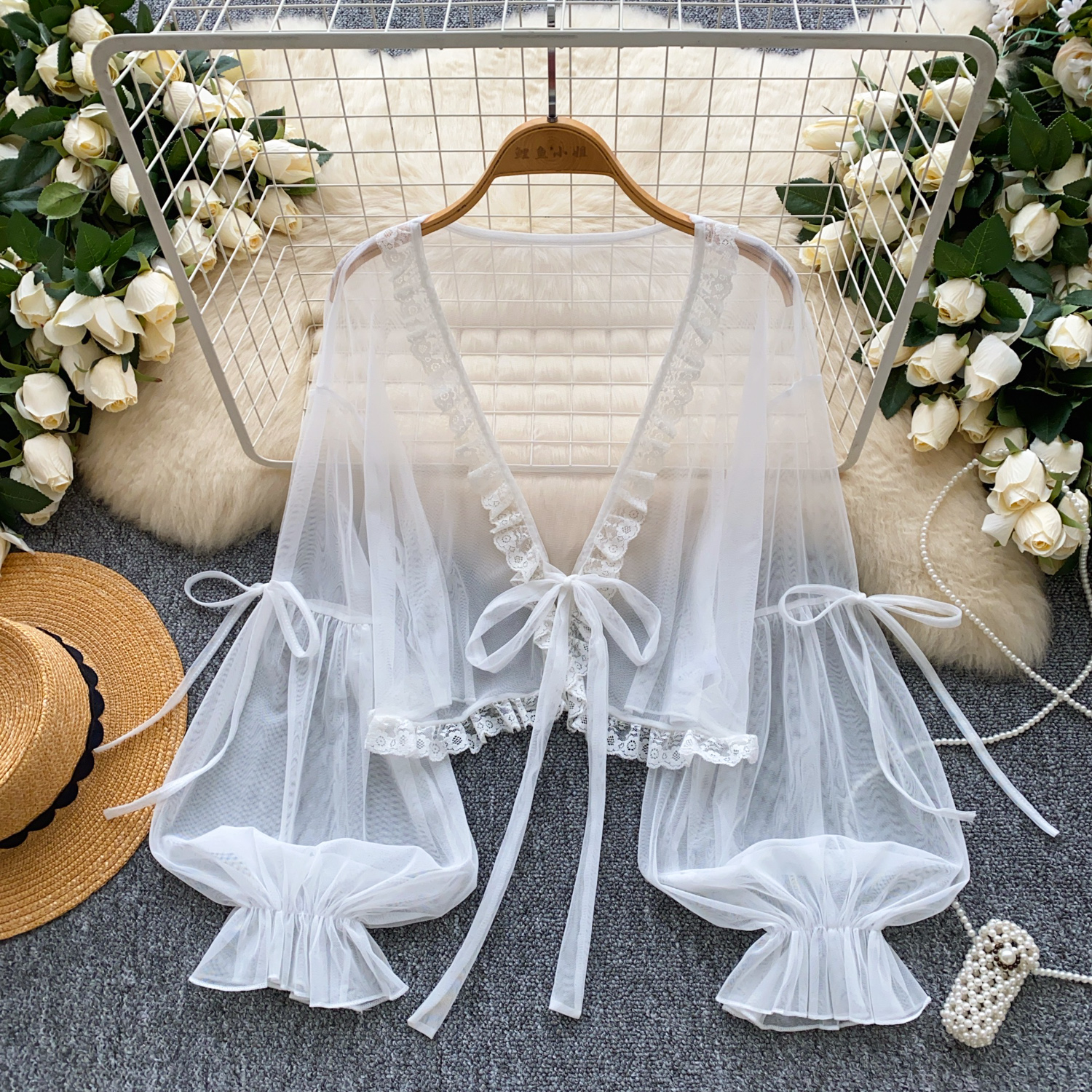 Милая верхняя одежда на шнуровке с кружевной строчкой, сетчатый жакет с рукавами-фонариками, женская тонкая прозрачная шифоновая шаль, женская рубашка с солнцезащитным кремом