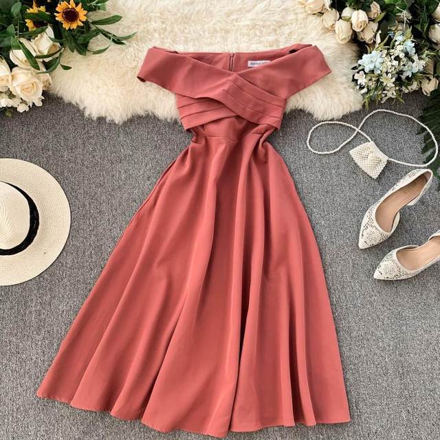 Dress skirt women's banquet fashion celebrity temperament one-shoulder cross-waist slimming French retro knee-length dress