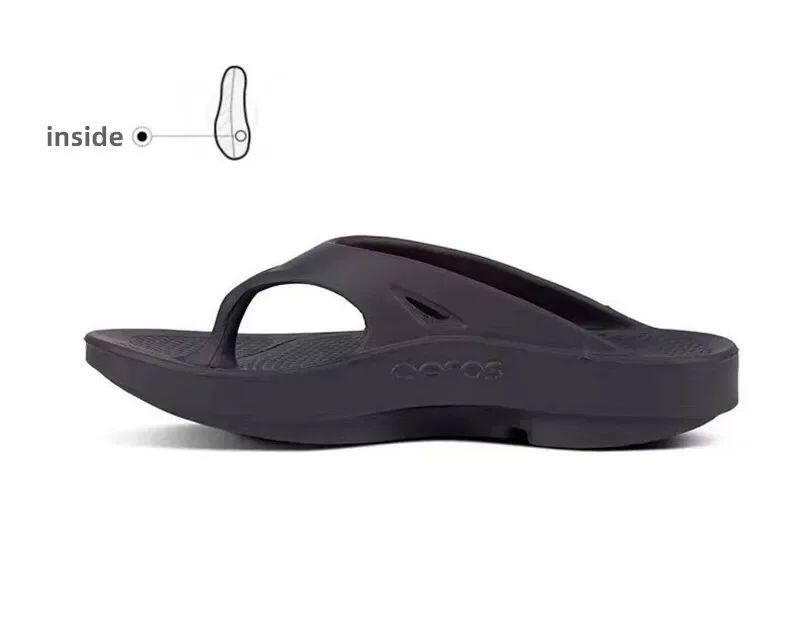 сланцы oofos original sandals - lightweight recovery shoes slippers