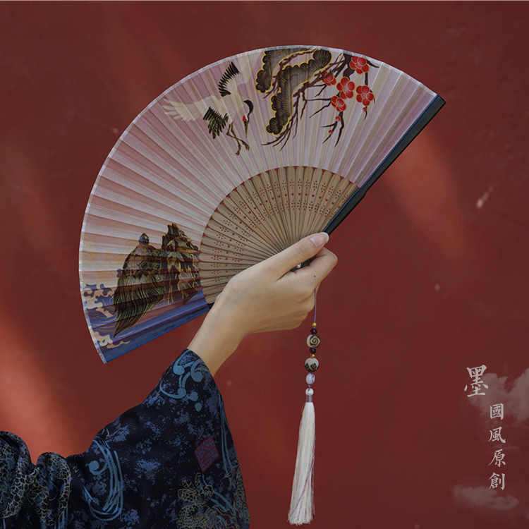 Декоративный веер 墨家新品「鹤舞」原创仙鹤松树古风仿真丝竹扇扇子折扇流苏扇坠