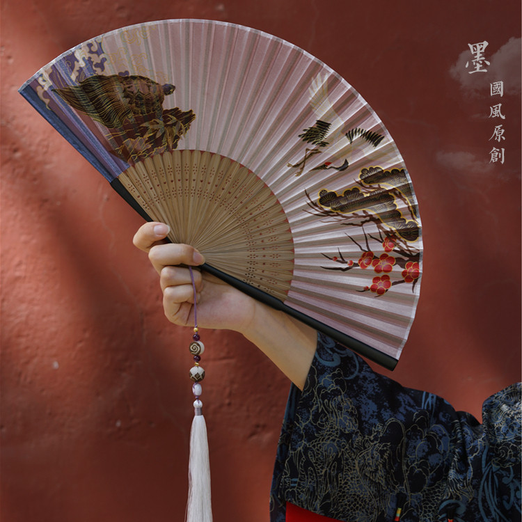 Декоративный веер 墨家新品「鹤舞」原创仙鹤松树古风仿真丝竹扇扇子折扇流苏扇坠