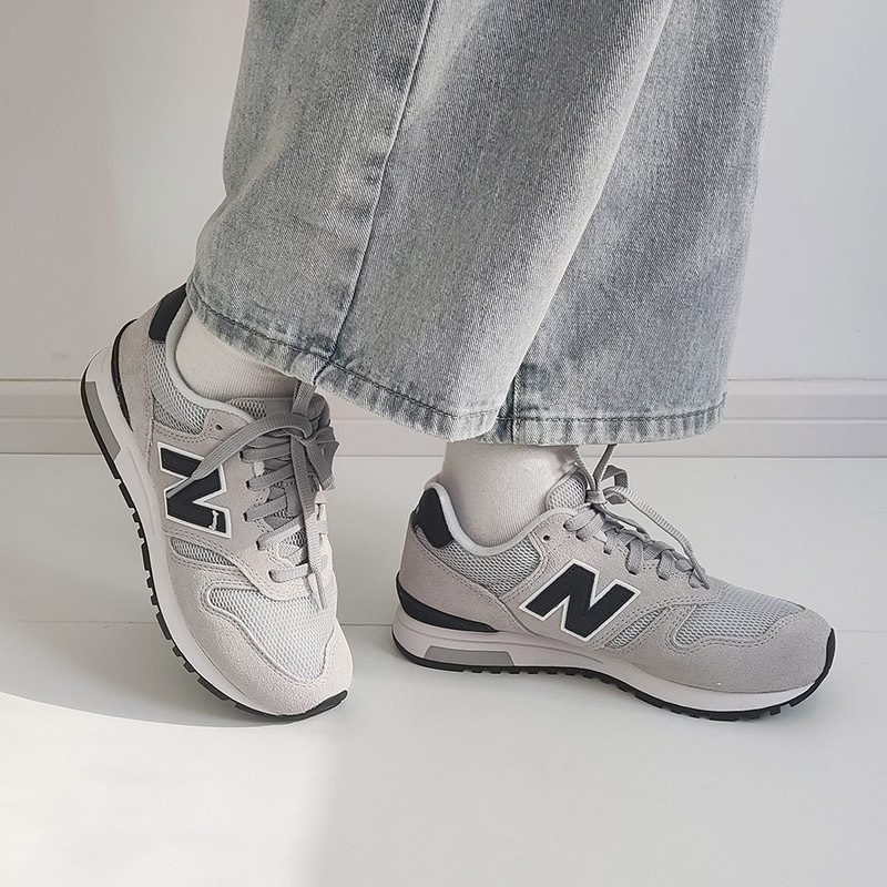 New Balance Nb Classic Shock-Absorbing Gray and White Casual Sports Running Shoes for Men and Women Ml565Clg/Cbk