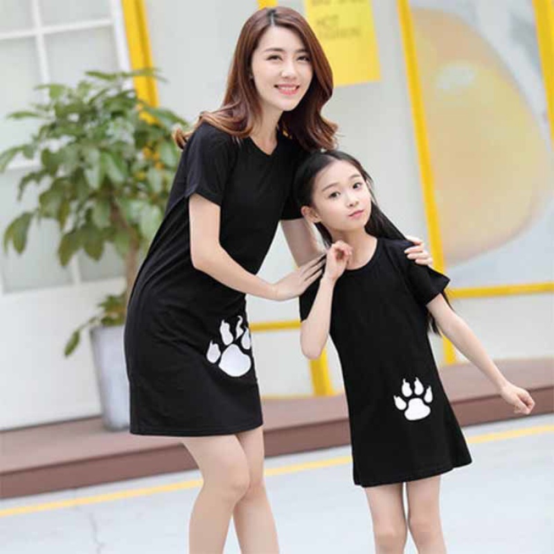 Net Red Kiss Dress Pure Cotton Ocean Dress Summer New Children Foreign Pie Loose Short Sleeve Mother Women's medium Long version T-shirt